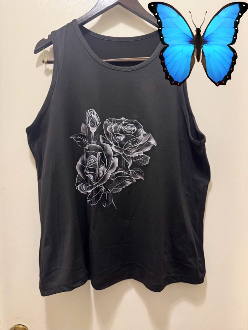 B2G1F Black Floral Graphic Sleeveless Top